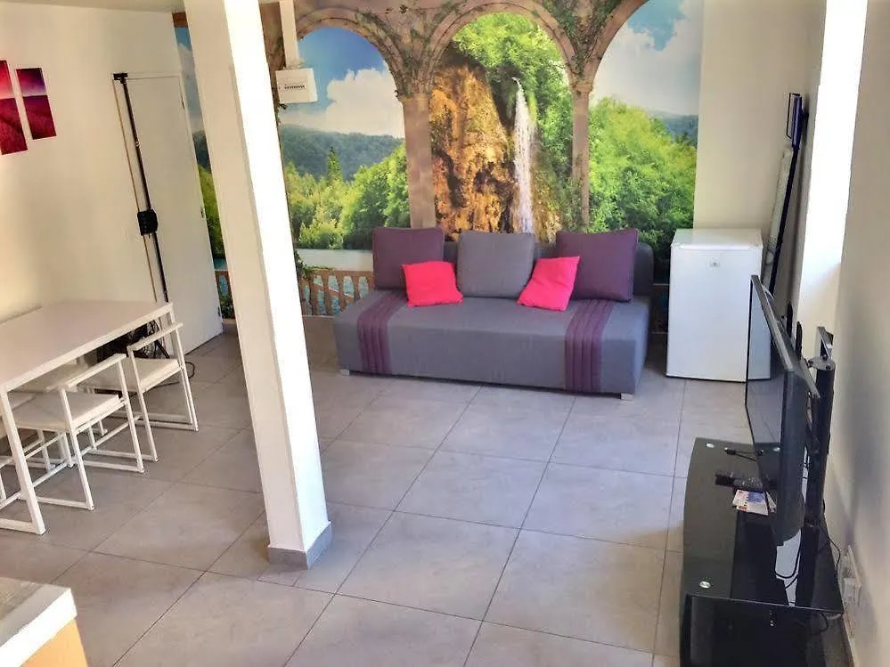 Appartements Design Marseille - 36 Orange 0*,  فرنسا